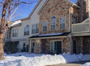 708 Remington Ct, Chalfont, PA 18914