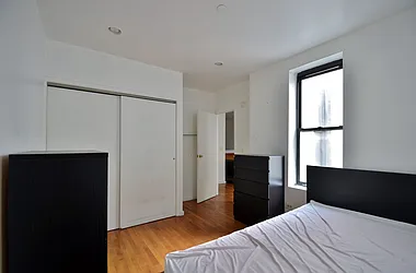 Rented by CITY SKYLINE REALTY INC