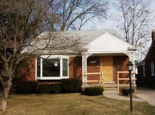 32712 Hazelwood St, Westland, MI 48186