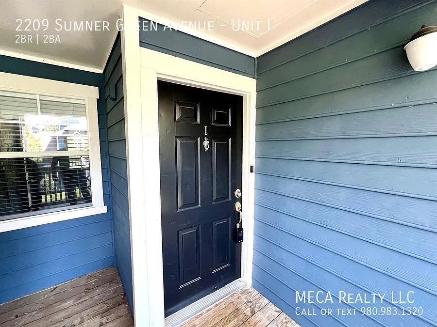 2209 Sumner Green Avenue Unit I — Photo 3