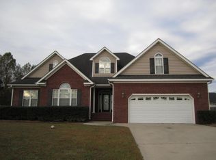 101 Maddux Dr, Pikeville, NC 27863