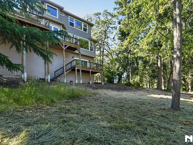 453 Dellwood Dr — Photo 40
