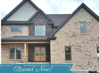 710 Dallas Ct, Murfreesboro, TN 37130