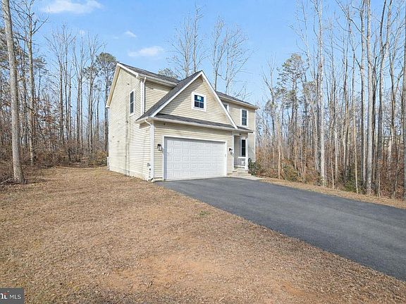 3rd image of 118 Ackerman Ln