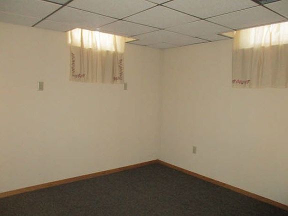 3rd image of 174 King Ave SE