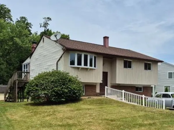 1206 Branch Ln, Glen Burnie, MD 21061