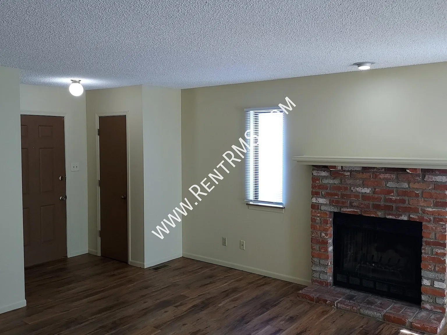 Move-In Special**Usd 437 - Within Walking Distance Of Westridge Mall** — Photo 4