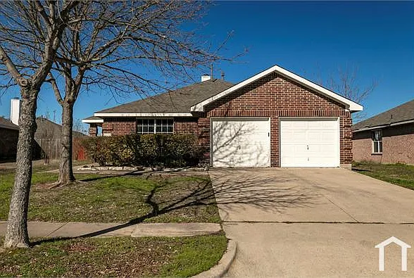 2817 Thrush Dr