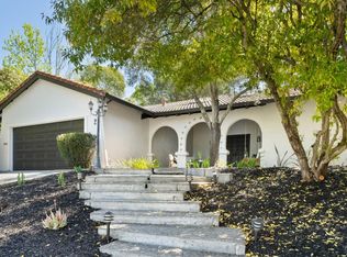 2 Amber Ct, Novato, CA