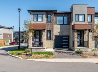 24 Southam Ln, Hamilton, ON L9C 0E9