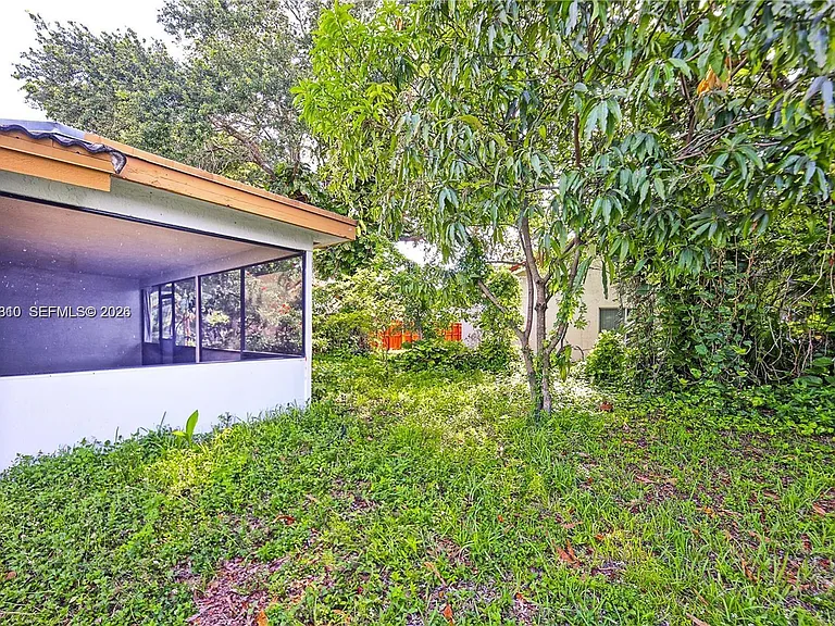 2375 NW 123rd Ave — Photo 23