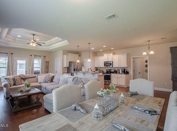 5th image of 3828 River Trace Dr #D