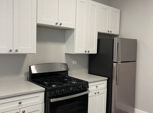 2140 S Fairfield Ave #3R, Chicago, IL 60608