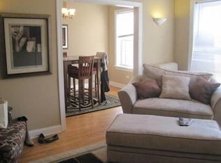 611 1/2 W Arlington Pl APT 1S, Chicago, IL 60614