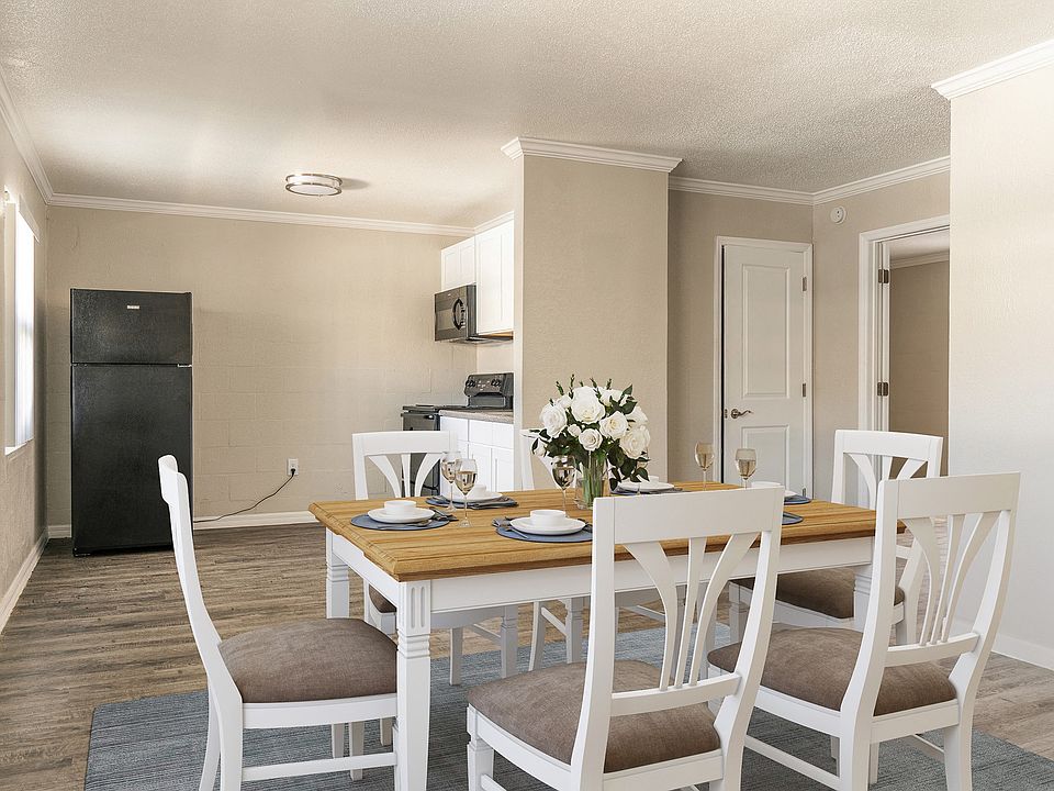 Dining Room and Kitchen Area