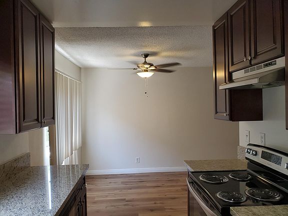5th image of 604 E Verdugo Ave APT L