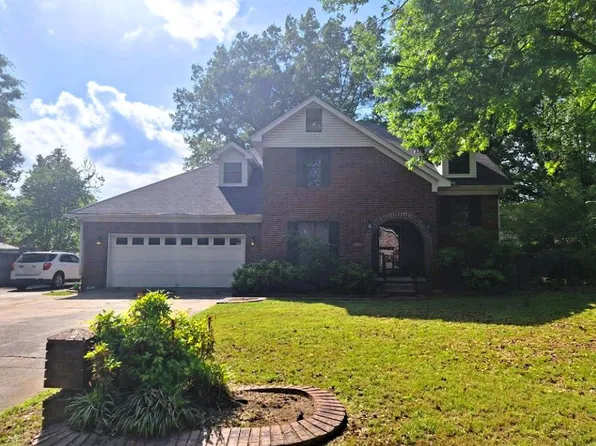 1806 Steeple Chase Dr, Jacksonville, AR 72076