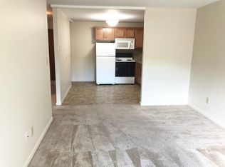 88 Lexington St #89, Auburndale, MA 02466