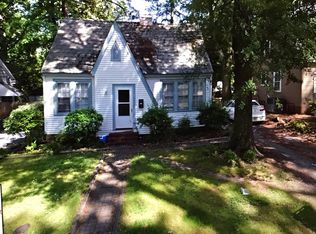 203 S Library St, Greenville, NC 27858