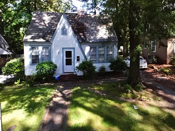 203 S Library St, Greenville, NC 27858