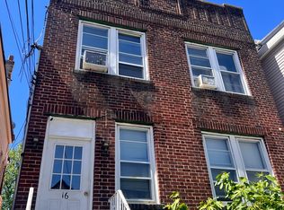 16 W 17th St #4, Bayonne, NJ 07002
