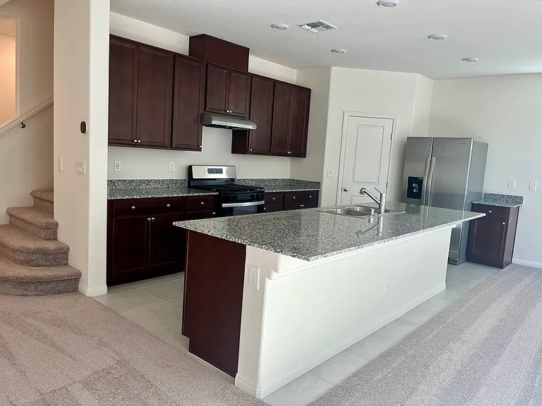 6947 Wildhorse Creek St — Photo 6