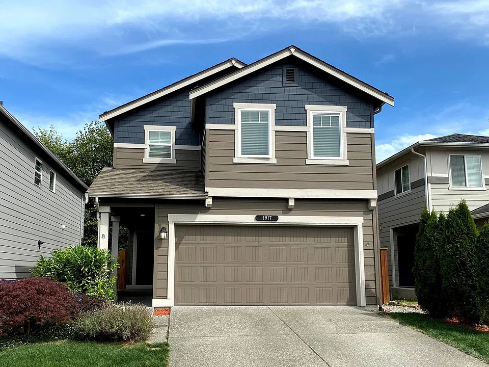 1917 76th Ave SE