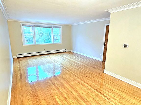 4th image of 1625 W Balmoral Ave #1