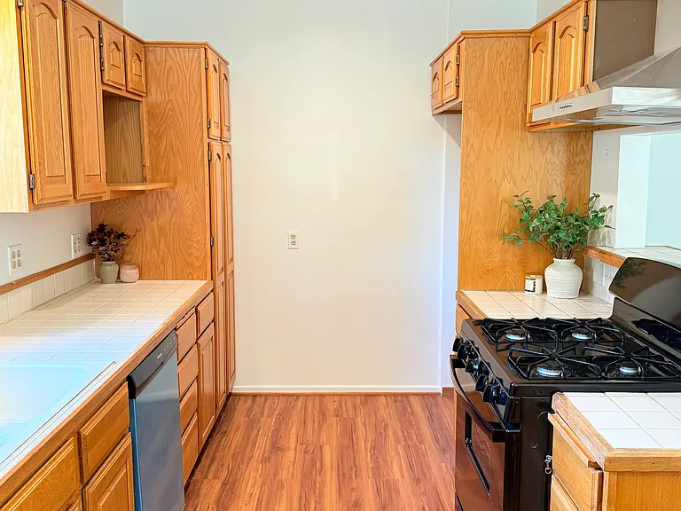 22523 Dolorosa St — Photo 11