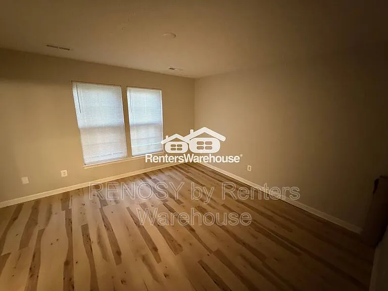 2816 Profitt Path — Photo 10