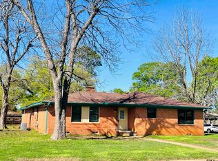 1024 Tyler St, Jacksonville, TX 75766
