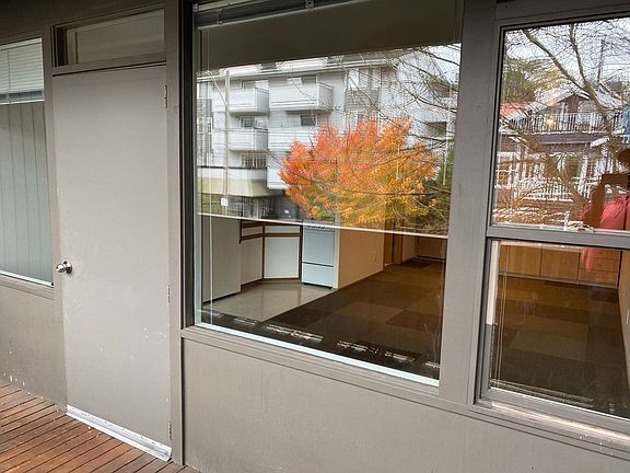 5th image of 1621 Queen Anne Ave N #18434510