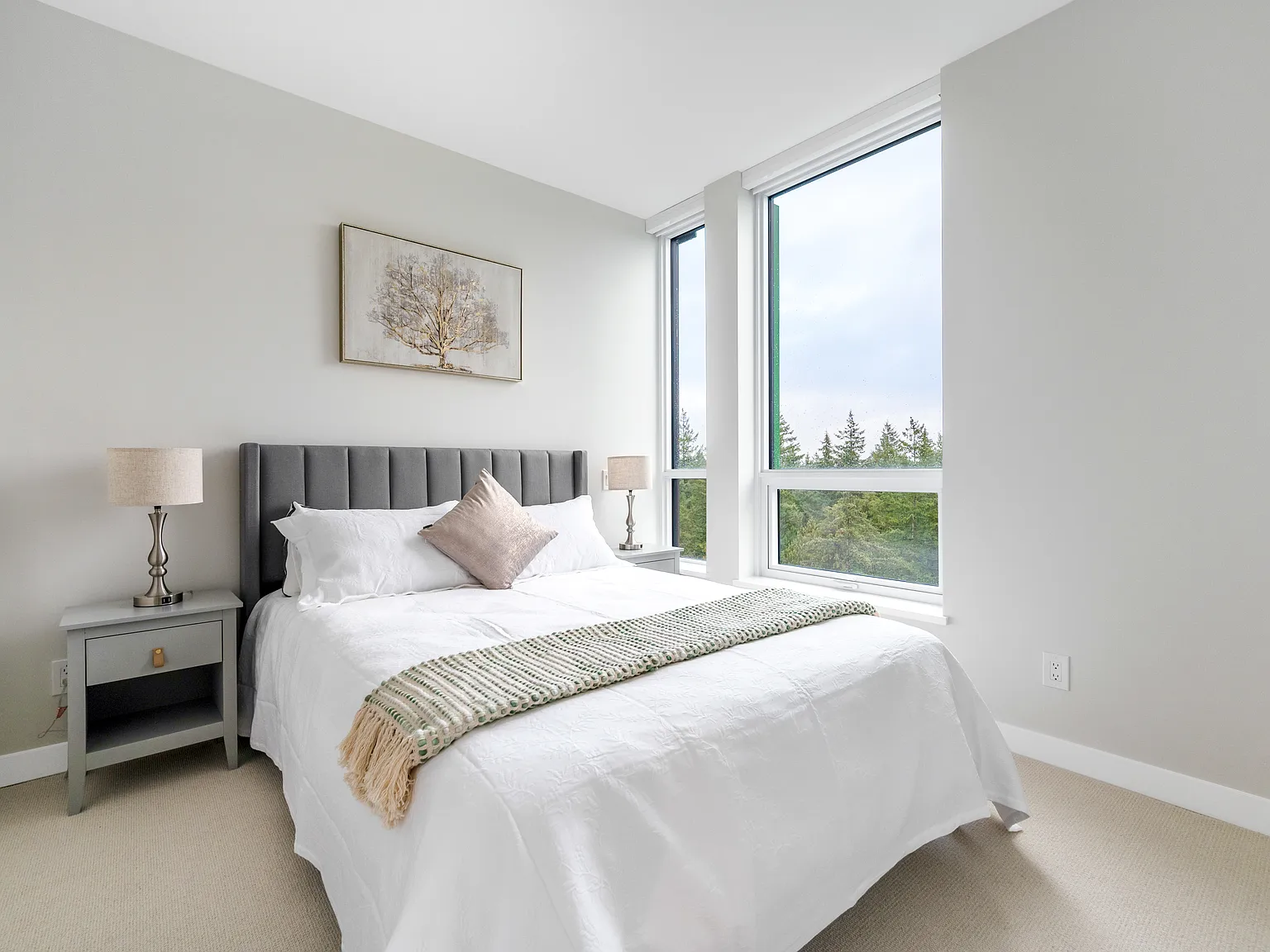 1 bed, 554 sqft, $3,000 — Photo 3