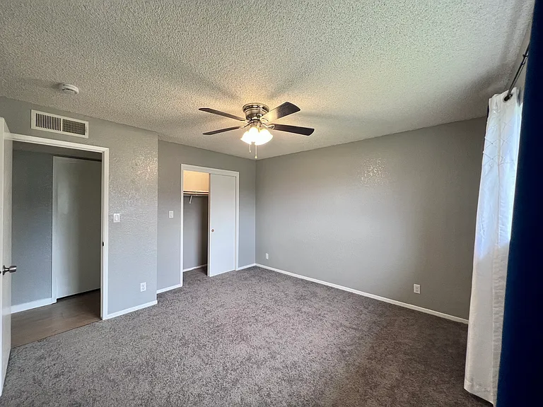 28562 Burrough Valley Rd — Photo 30
