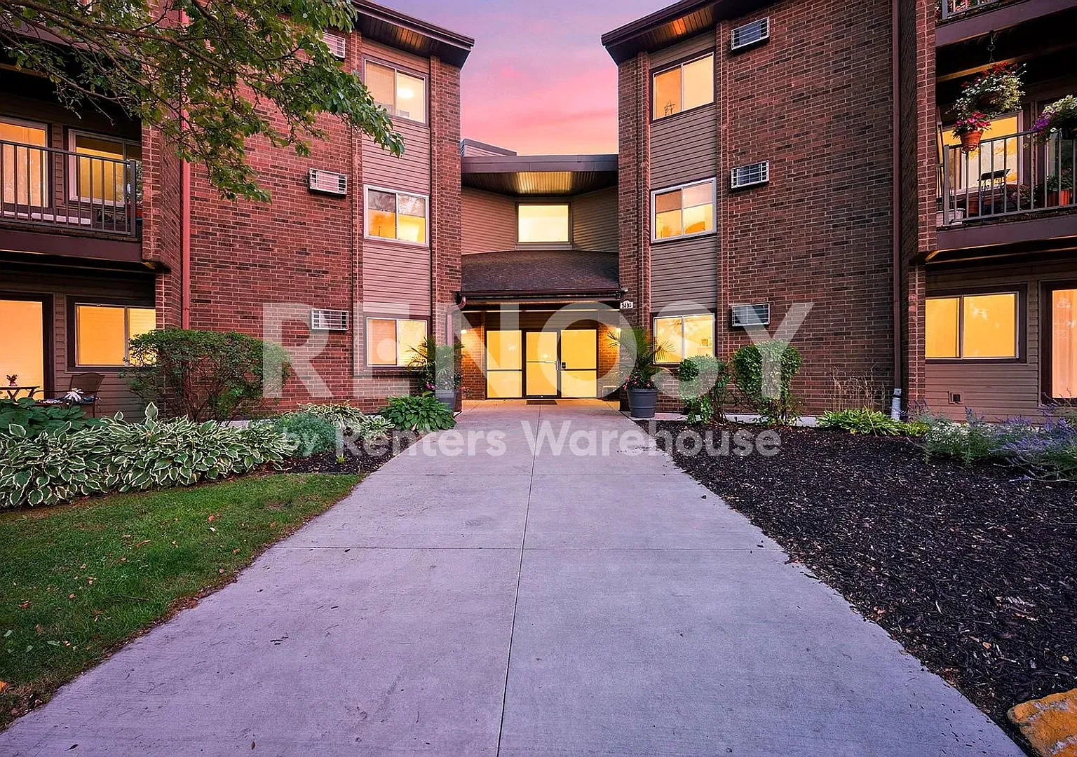3420 Golfview Dr APT 123, Eagan, MN 55123 — Photo 1