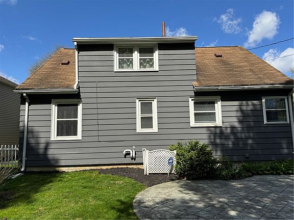 4th image of 362 Carling Rd