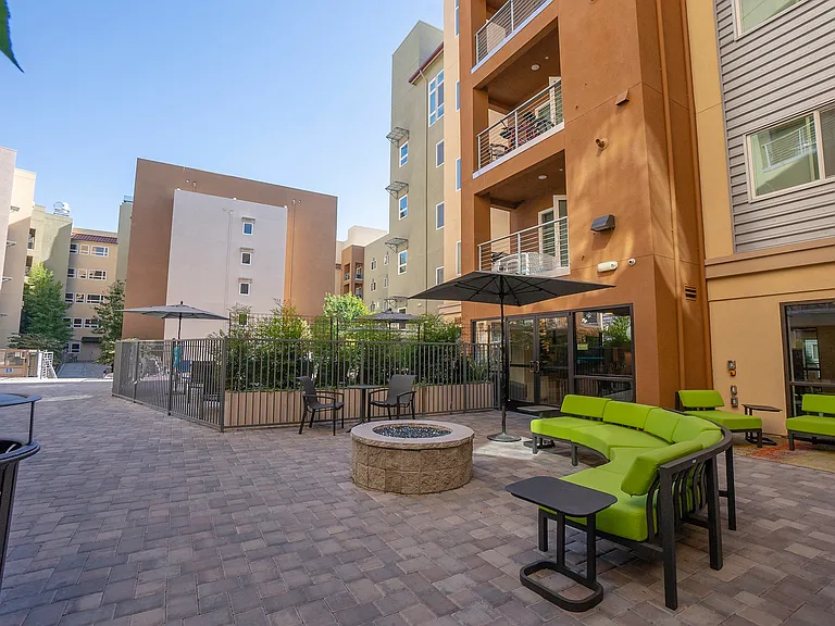 Latitude 37 — Photo 11