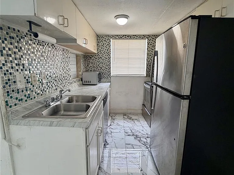 9390 W Flagler St #225C — Photo 7