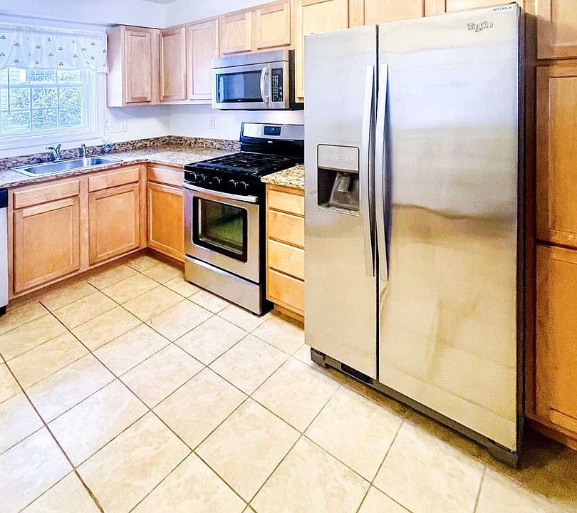 1st image of 155 Plattsburg Ave #03caa93f7