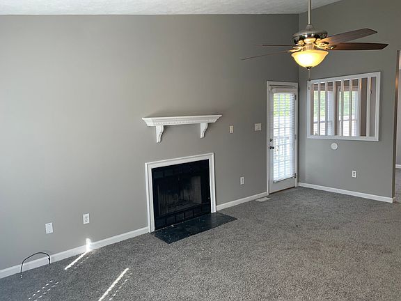 5th image of 806 Windingwood Pl