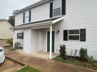 1452 E Sequoyah Ct, Fayetteville, AR 72701