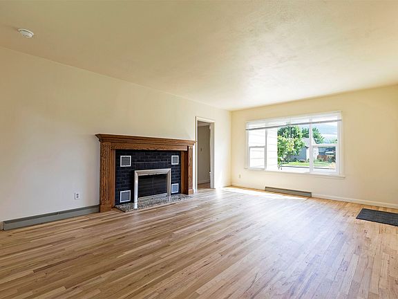 5th image of 630 Livingston Ave