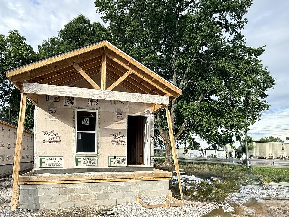 1st image of 325 S Gentry St Lot 20