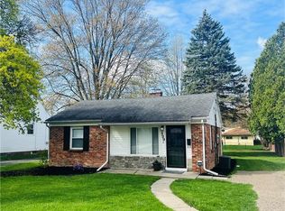 899 Lochhaven Blvd, Maumee, OH