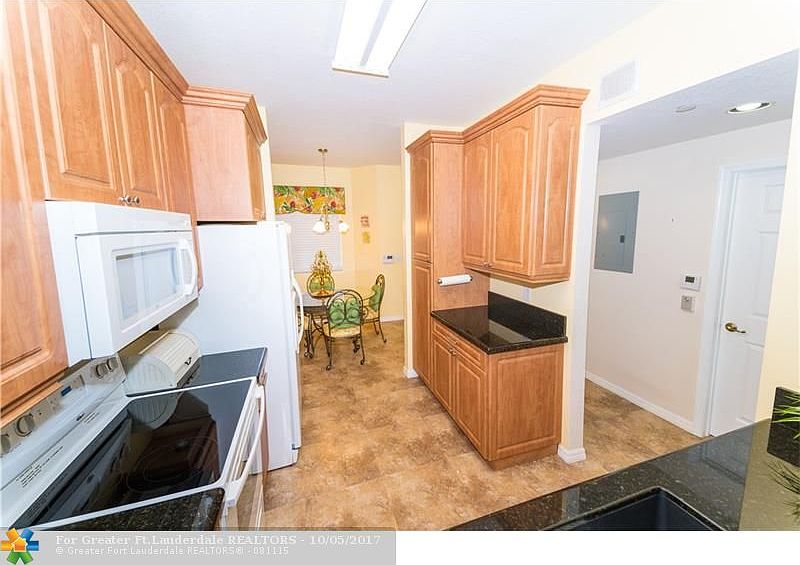 1st image of 7735 Yardley Dr APT 106
