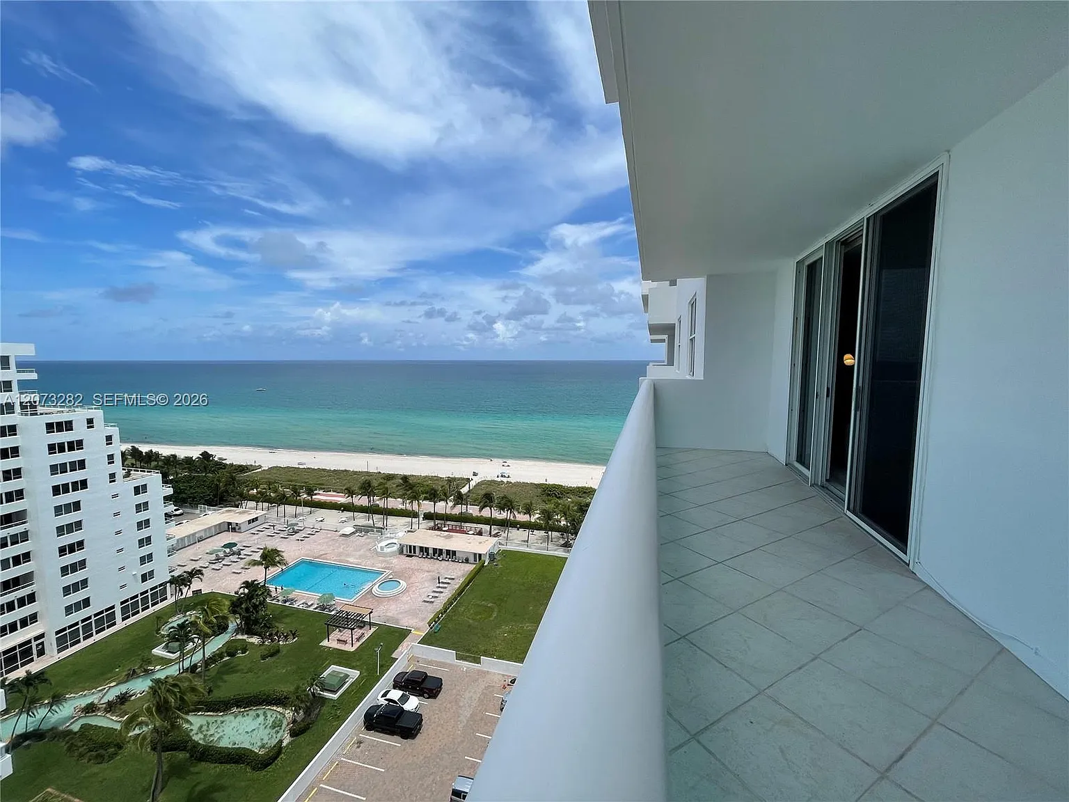 The Carriage Club South — Photo 2