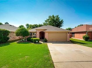 (Undisclosed Address), Grand Prairie, TX 75052
