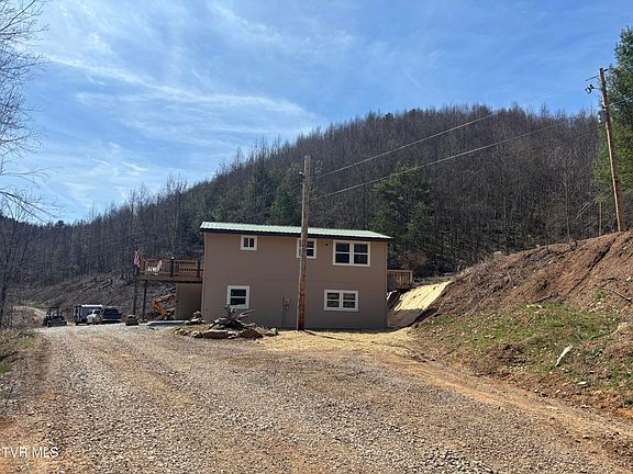 2nd image of 202 Greer Branch Rd