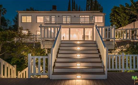 2nd image of 3843 Sherwood Pl
