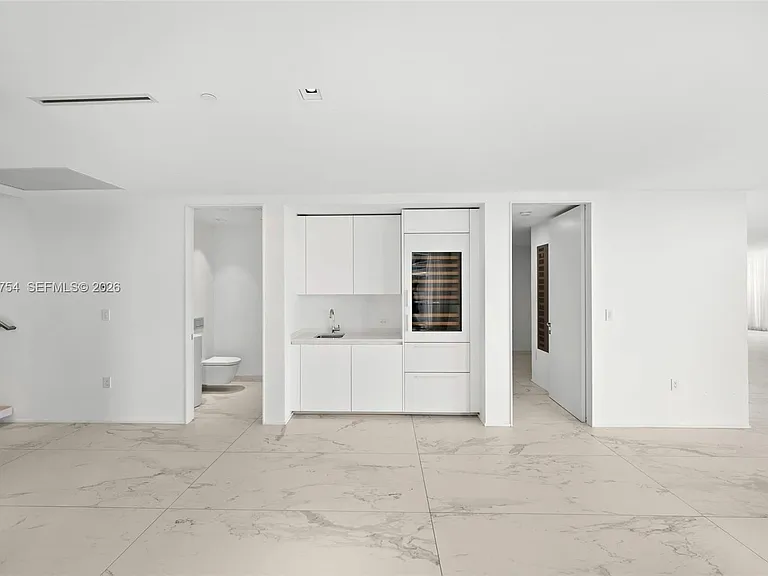 1000 Biscayne Blvd #1201 — Photo 66